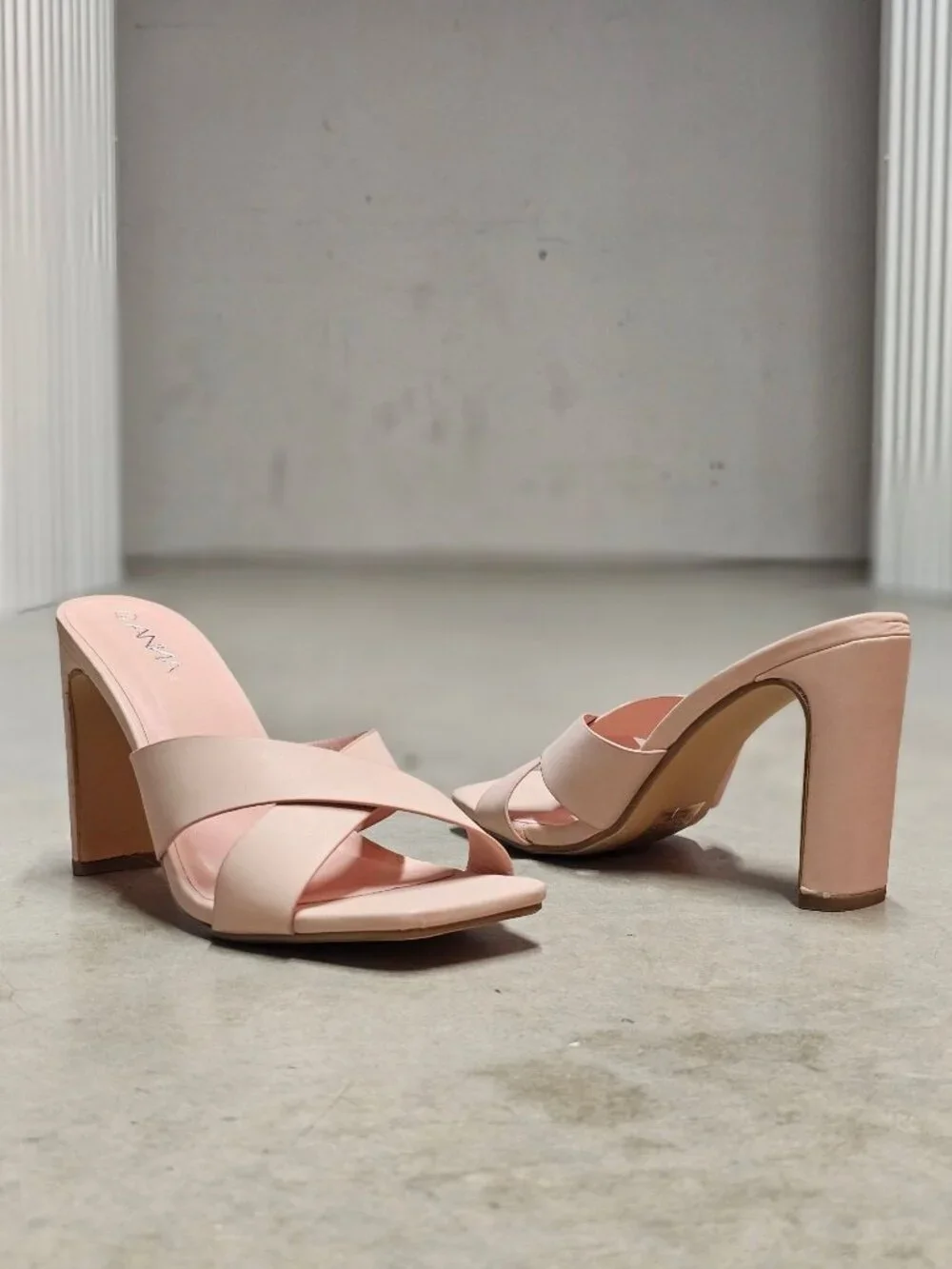 Womens Pink Block Heel Sandals With Criss-Cross Straps & Square Toe Design